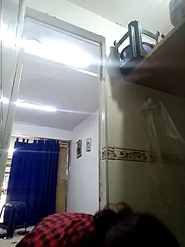 blanca24325 online show from 11/14/25, 04:38