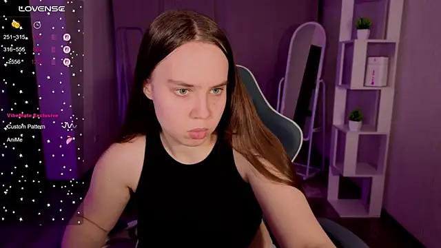 LunaDreeam online show from 11/12/25, 03:34