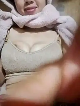 TRIEUTRIEU20 online show from 02/12/26, 11:00