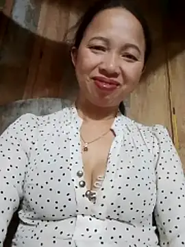 Snapshot of TRIEUTRIEU20 chatting on 03/23/26, 10:52 TRIEUTRIEU20 online show from 03/23/26, 10:52
