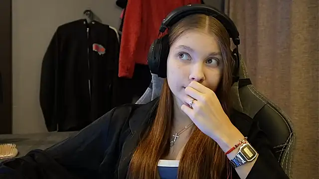 Softixq online show from 11/16/25, 02:55