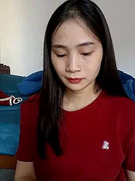 Snapshot of Pig_pig11 chatting on 11/23/25, 09:09 Pig pig11 online show from 11/23/25, 09:09