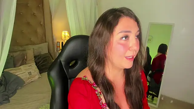 Myla mayfield online show from 11/18/25, 11:47