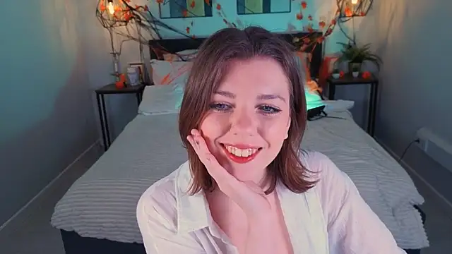 PollyRouge   online show from 11/09/25, 02:26