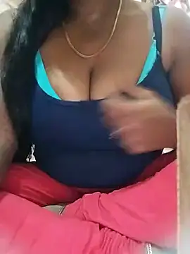 Snapshot of sivashree chatting on 12/19/25, 09:49 sivashree online show from 12/19/25, 09:49