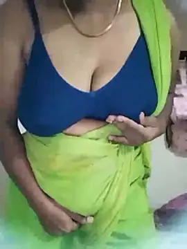 Snapshot of sivashree chatting on 01/10/26, 02:24 sivashree online show from 01/10/26, 02:24