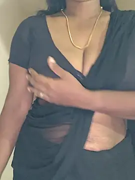 Snapshot of sivashree chatting on 02/16/26, 12:40 sivashree online show from 02/16/26, 12:40