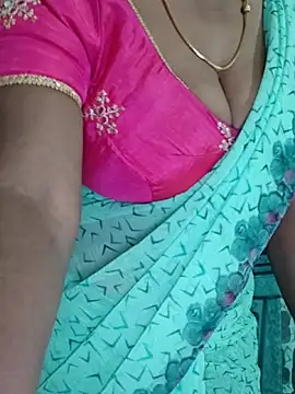 Snapshot of sivashree chatting on 02/28/26, 04:13 sivashree online show from 02/28/26, 04:13