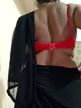 Snapshot of sivashree chatting on 03/12/26, 05:52 sivashree online show from 03/12/26, 05:52