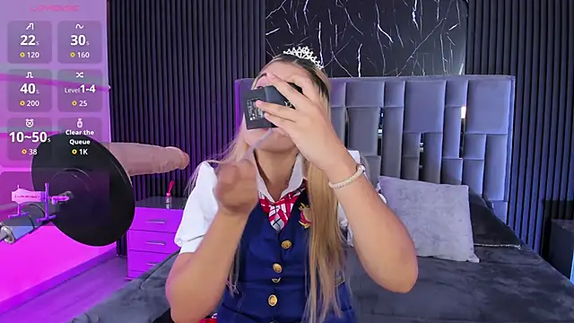 Liahfontaine online show from 10/30/25, 11:44