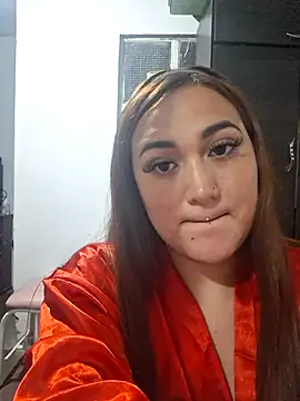 Snapshot of valilu_rosse27 chatting on 02/04/26, 11:42 valilu rosse27 online show from 02/04/26, 11:42