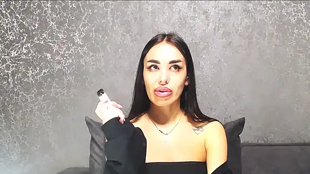 velvetveyraX online show from 03/31/26, 05:02