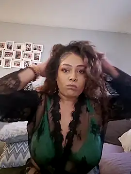 BubblesLovexox online show from 10/25/25, 04:24