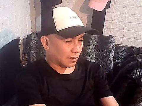 yourasiandesire69 online show from 11/30/25, 10:14