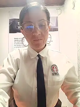 Valentina--1 online show from 06/11/26, 10:13