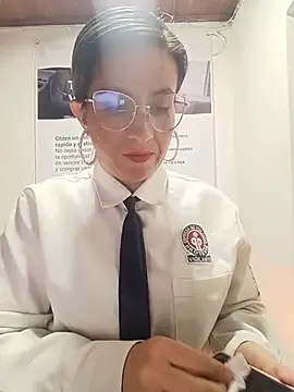 Valentina--1 online show from 06/19/26, 10:19