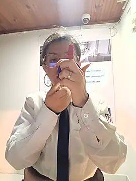 Valentina--1 online show from 06/24/26, 10:25