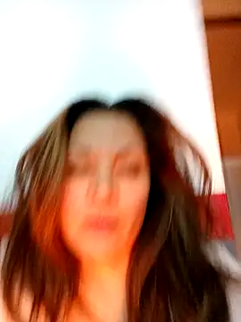 Snapshot of dulcessecretos chatting on 11/29/25, 12:02 dulcessecretos online show from 11/29/25, 12:02