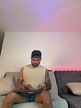 AUSTINN TORRES online show from 03/10/26, 12:59