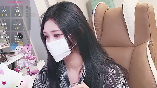 Milk Sola online show from 06/04/26, 12:00