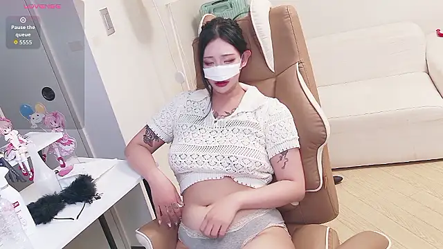 Milk Sola online show from 06/20/26, 12:08