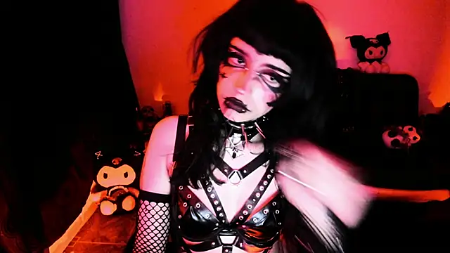 Snapshot of Yueeclipsa chatting on 03/13/26, 04:30 Yueeclipsa online show from 03/13/26, 04:30