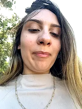 sarah honey   online show from 11/07/25, 02:06