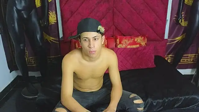 Horny Duo0 online show from 10/25/25, 04:53