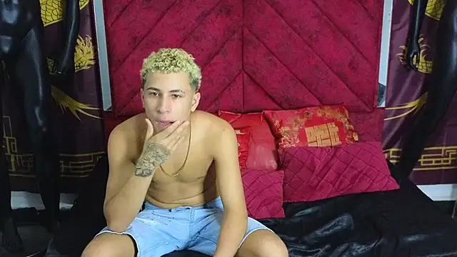 Horny Duo0 online show from 10/28/25, 03:43