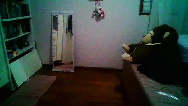 Snapshot of crazzyanne chatting on 03/11/26, 05:13 crazzyanne online show from 03/11/26, 05:13