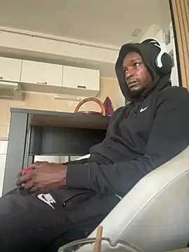 Snapshot of Aboo340 chatting on 10/25/25, 11:51 Aboo340 online show from 10/25/25, 11:51