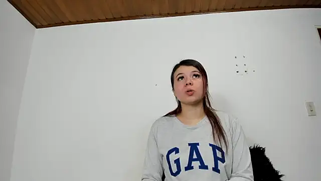 Vanessa Martinz online show from 11/13/25, 12:15