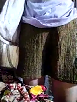 Snapshot of Milk_xx chatting on 11/04/25, 04:28 Milk xx online show from 11/04/25, 04:28