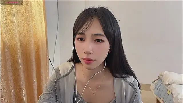 by-Hannah online show from 11/07/25, 06:57