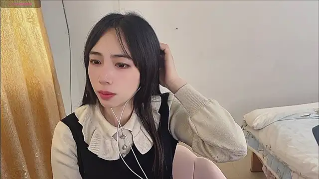 by-Hannah online show from 11/12/25, 05:08