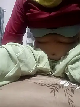 Best couple2001 online show from 10/26/25, 04:02