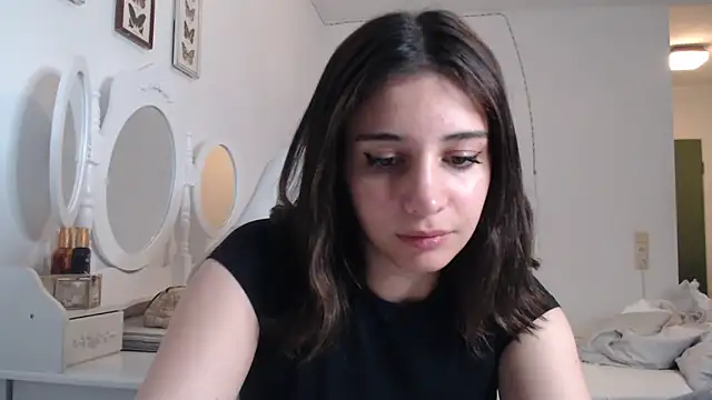 Snapshot of bellefleurrr chatting on 06/01/26, 10:55 bellefleurrr online show from 06/01/26, 10:55