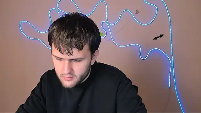 Snapshot of emmet_storm chatting on 11/02/25, 10:06 emmet storm online show from 11/02/25, 10:06