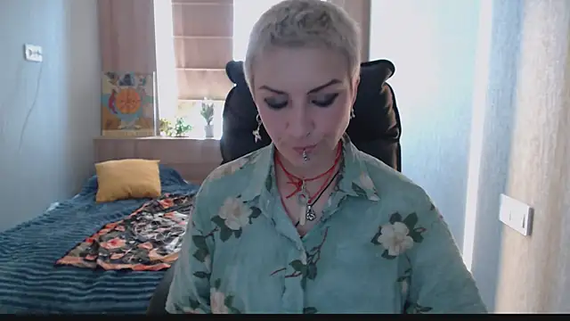 Sweet-n-Strong online show from 06/12/26, 11:20