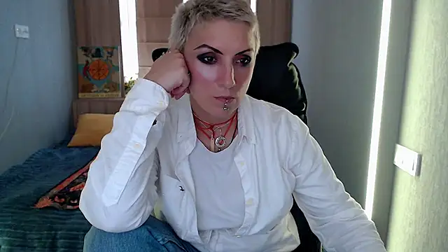 Sweet-n-Strong online show from 06/20/26, 06:05
