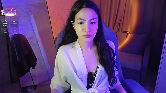 Mulan Lo online show from 11/27/25, 07:16