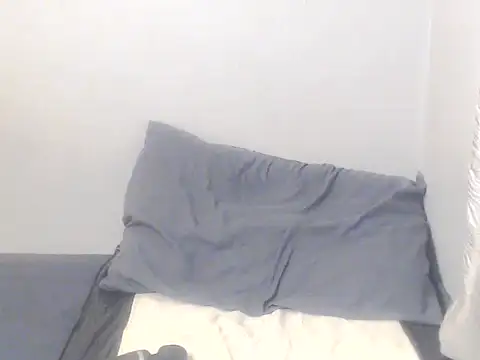 EbonyTinyX online show from 10/31/25, 06:53