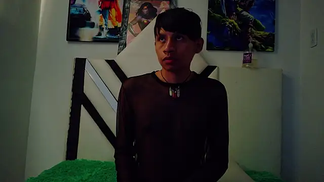 ALEXANDRO BOVER online show from 11/05/25, 07:25