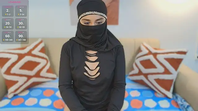 Snapshot of Lailaa_lush chatting on 10/30/25, 06:59 Lailaa lush online show from 10/30/25, 06:59