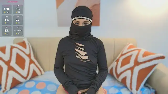 Snapshot of Lailaa_lush chatting on 11/01/25, 07:32 Lailaa lush online show from 11/01/25, 07:32