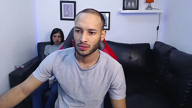 Giselle Max online show from 11/08/25, 01:33