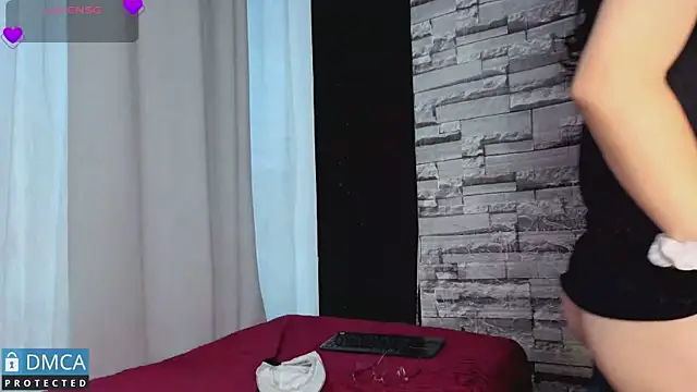 eva delight  online show from 05/19/26, 12:11