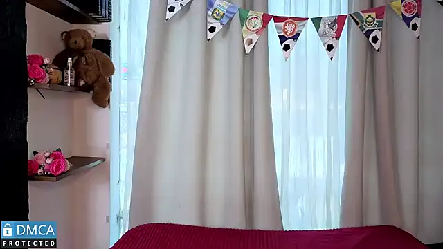 eva delight  online show from 06/25/26, 12:31