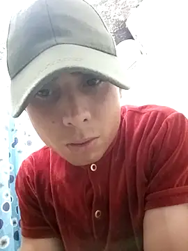 Snapshot of robinhd1234 chatting on 12/05/25, 01:36 robinhd1234 online show from 12/05/25, 01:36