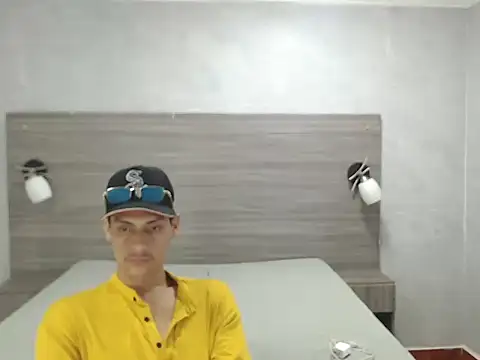 wiltom  online show from 11/29/25, 04:15